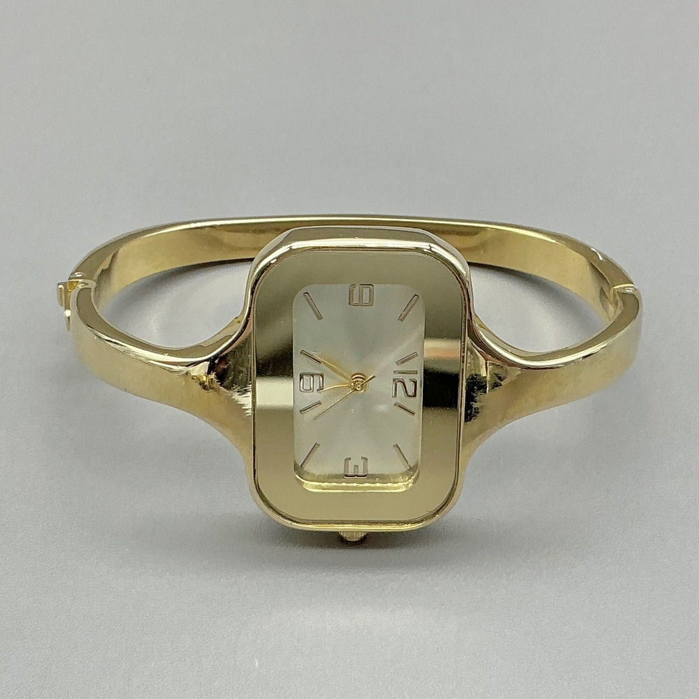 FMD Bangle Watch Women Gold Tone Rectangle Analog New Battery Fashion Watch